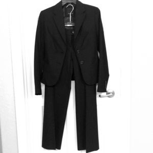 Pant suit